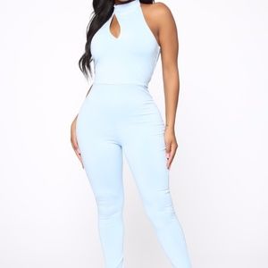 ❤️Fashion Nova Halter Jumpsuit NWT